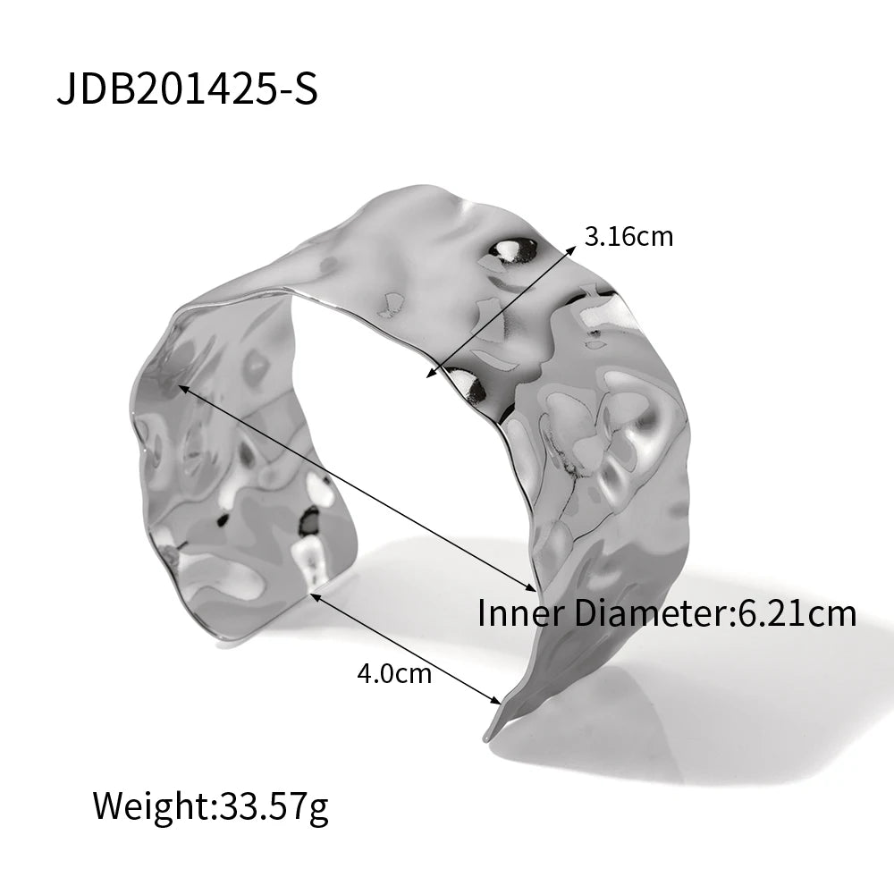 Uworld Unique Stainless Steel Metal Wide Cuff Open Bracelet Bangle 18K Gold PVD Plated Waterproof Fashion Girls Essential Jewelr