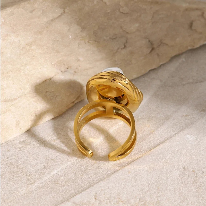 Uworld Fashion Imitation Pearl Stainless Steel Gold Color Ring for Women Engagement Party Gift Temperament Jewelry 2024